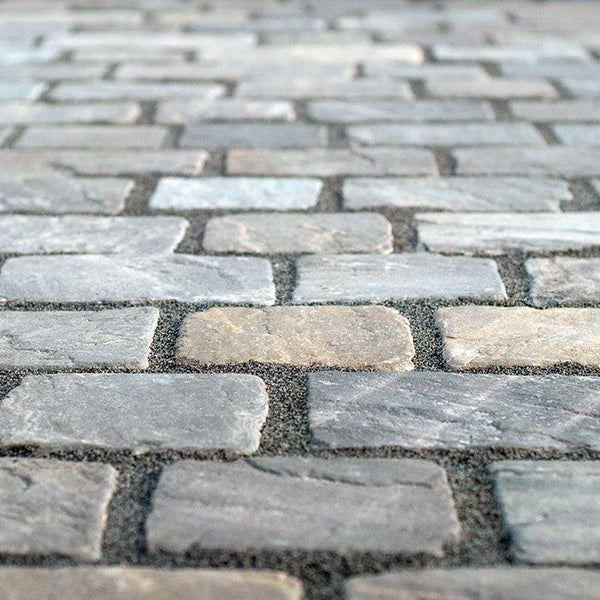Raj Green Setts - Tumbled - 20x10 cm - 40-50 mm - 400 Pcs - 9sqm - UniversalPaving Raj Green Setts - Tumbled - 200x100 - 40-50 mm