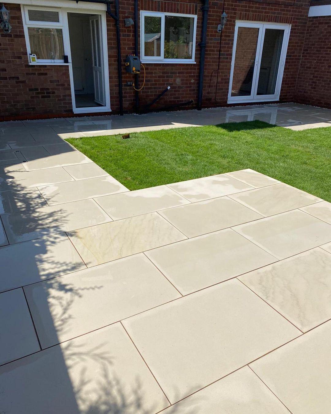 Mint Indian Sandstone Paving Slabs - Sawn & Honed - 900x600 - 20mm - Smooth Paving - UniversalPaving