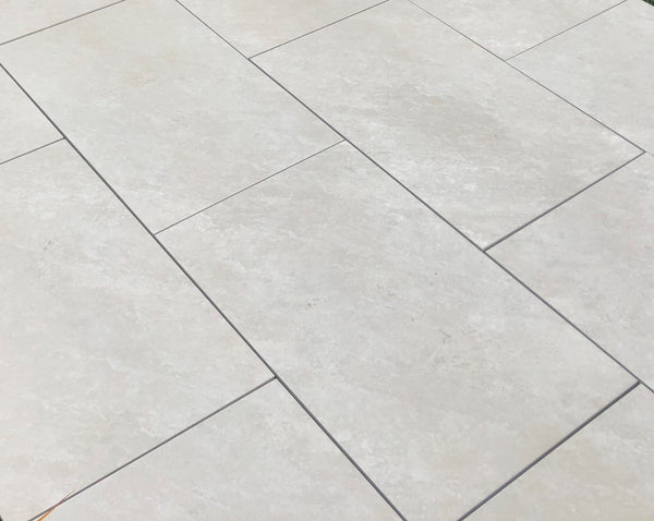 Quartz White Outdoor Porcelain Paving Tiles - 900x600 - 20mm