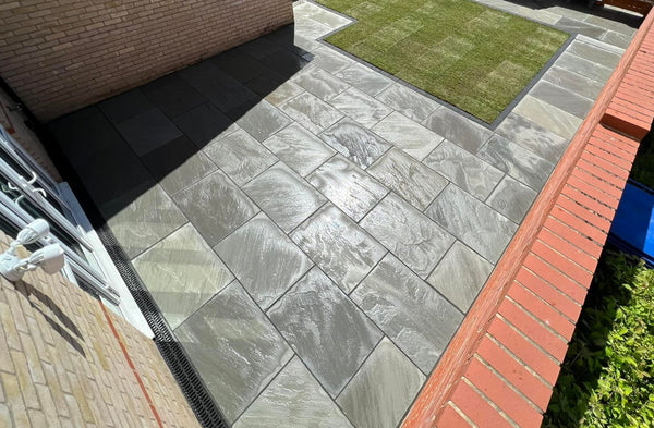 Kandla Grey Indian Sandstone Paving Slabs - Riven - 600x300 - 22mm