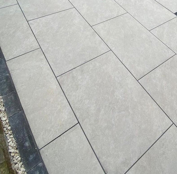 Quartz White Outdoor Porcelain Paving Tiles - 900x600 - 20mm